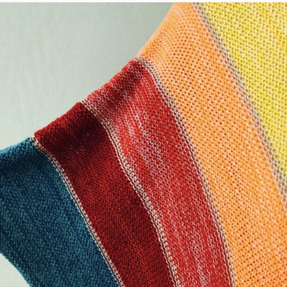 LAST ONE!!! 5⭐️ Santa Monica Rainbow Poncho - Picture 5 of 8